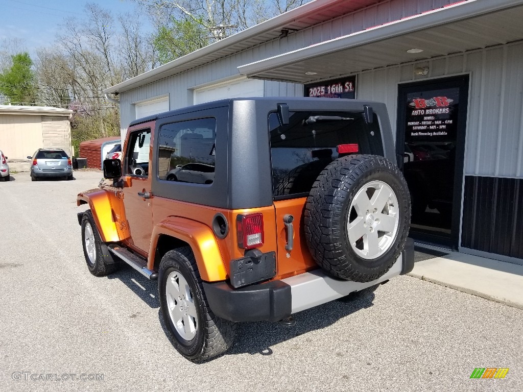 2010 Wrangler Sahara 4x4 - Mango Tango Pearl / Dark Slate Gray/Medium Slate Gray photo #4
