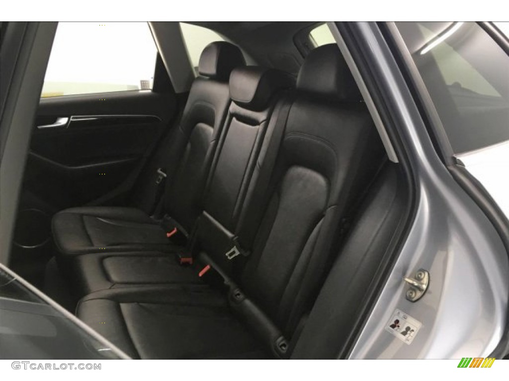 2016 Q5 2.0 TFSI Premium Plus quattro - Florett Silver Metallic / Black photo #33