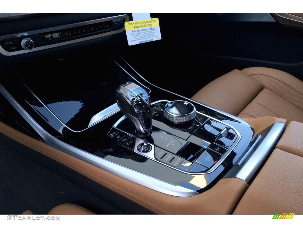 2019 BMW X7 xDrive50i Transmission Photos