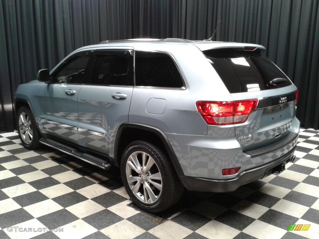 2012 Grand Cherokee Laredo 4x4 - Winter Chill / Dark Graystone/Medium Graystone photo #8