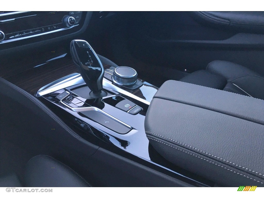 2019 5 Series 540i Sedan - Alpine White / Black photo #7
