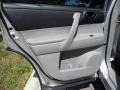 Classic Silver Metallic - Highlander V6 Photo No. 30