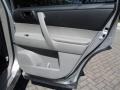 Classic Silver Metallic - Highlander V6 Photo No. 54