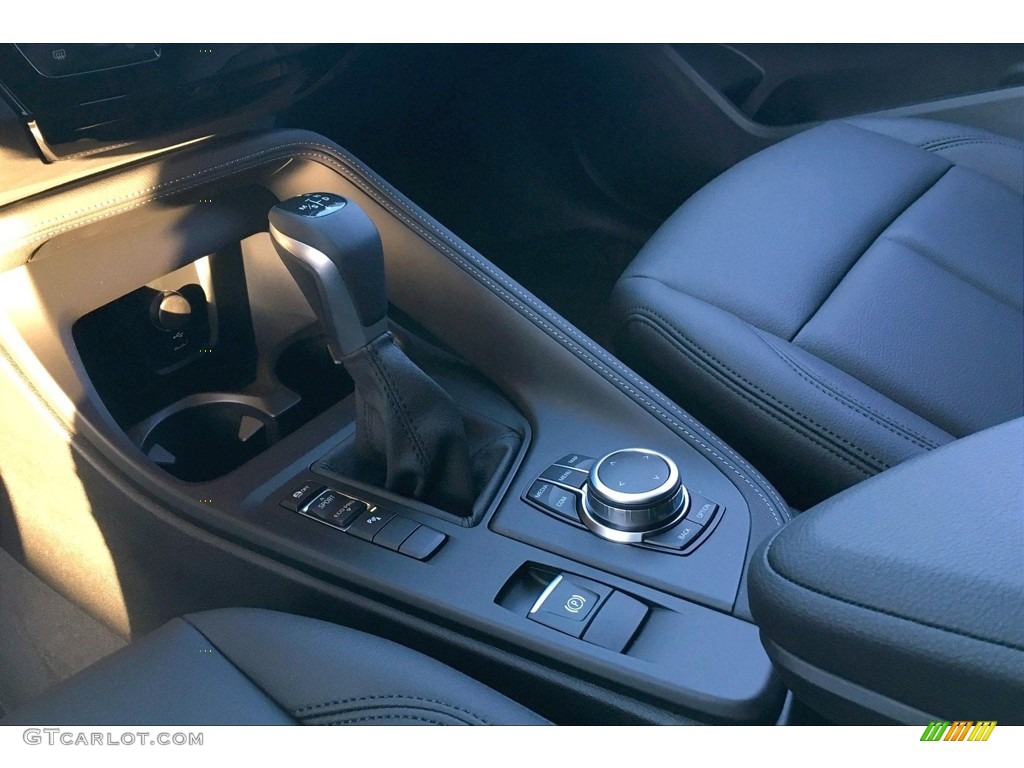 2019 X1 sDrive28i - Jet Black / Black photo #7