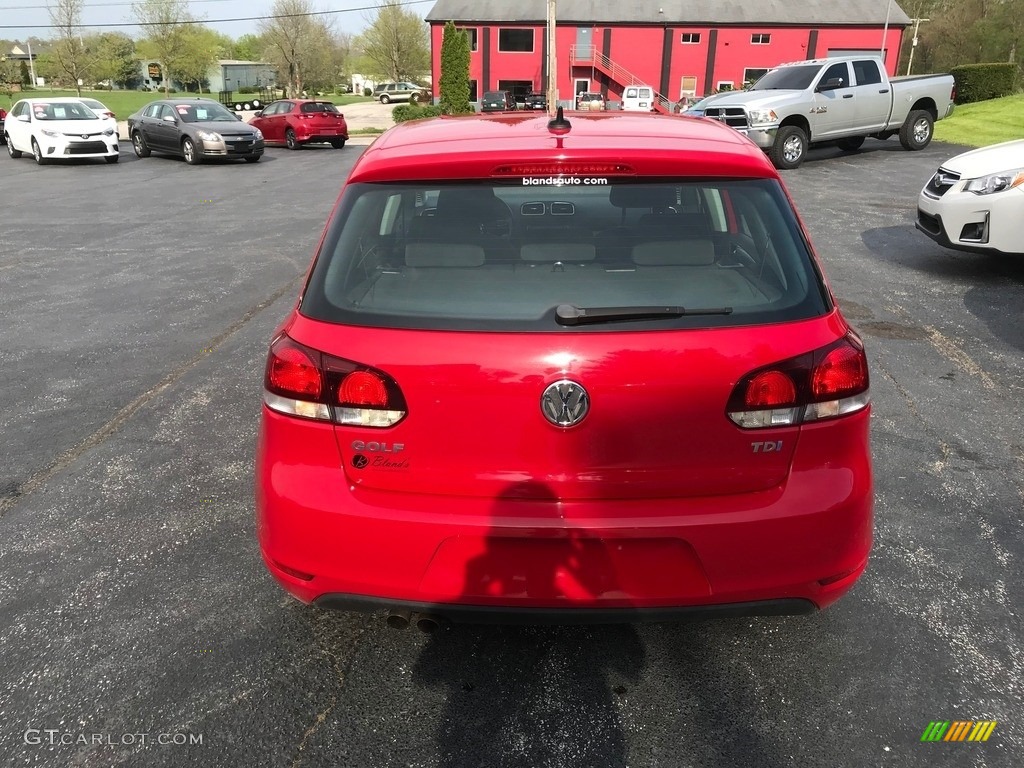 2011 Golf 4 Door TDI - Tornado Red / Titan Black photo #7