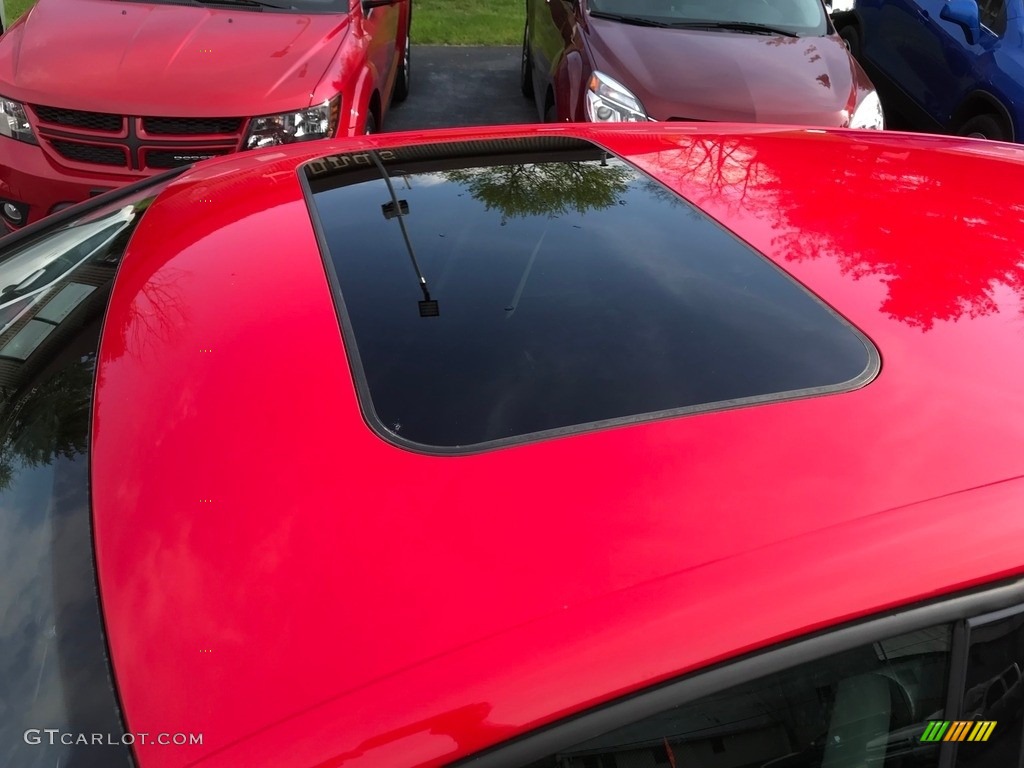 2011 Golf 4 Door TDI - Tornado Red / Titan Black photo #24