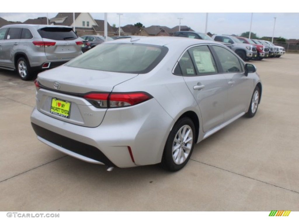 2020 Corolla XLE - Classic Silver Metallic / Black photo #8