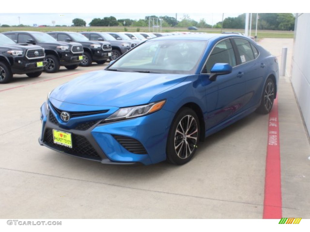 2019 Camry SE - Blue Streak Metallic / Black photo #4