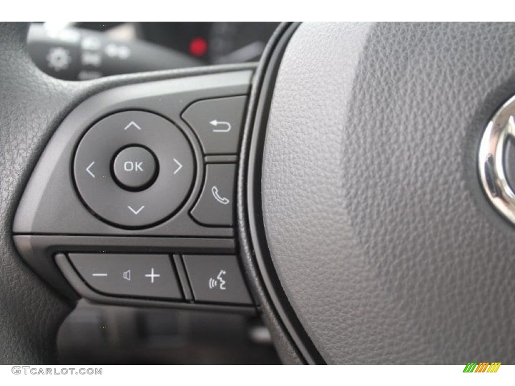 2020 Toyota Corolla LE Macadamia/Beige Steering Wheel Photo #133043597