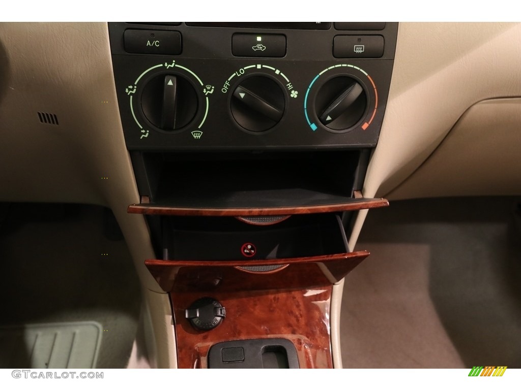 2004 Corolla LE - Black / Pebble Beige photo #13