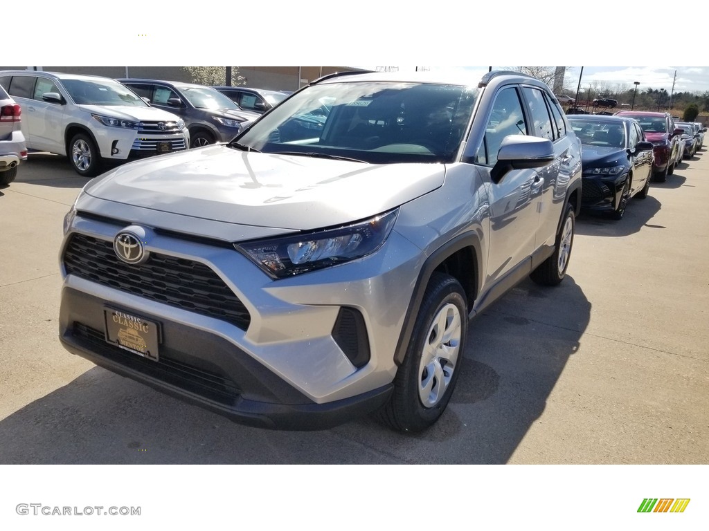 2019 RAV4 LE AWD - Silver Sky Metallic / Black photo #1