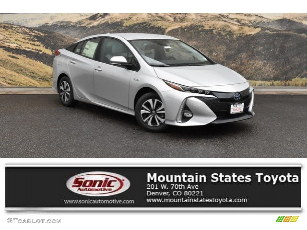 2019 Prius Prime Advanced - Classic Silver Metallic / Moonstone photo #1