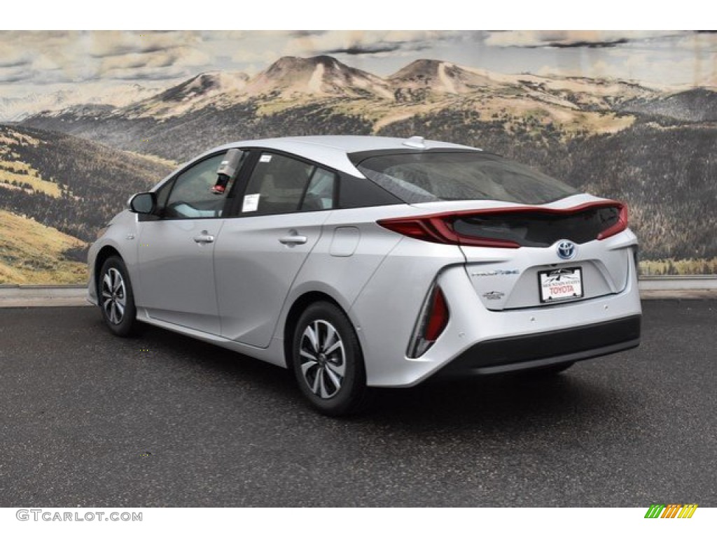 2019 Prius Prime Advanced - Classic Silver Metallic / Moonstone photo #3