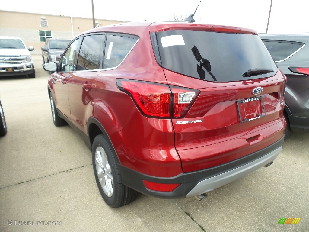 2019 Escape SE 4WD - Ruby Red / Chromite Gray/Charcoal Black photo #3