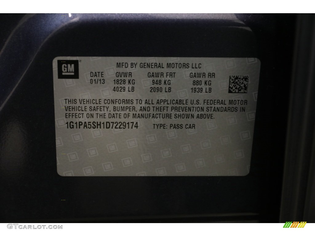 2013 Cruze LS - Atlantis Blue Metallic / Jet Black/Medium Titanium photo #17