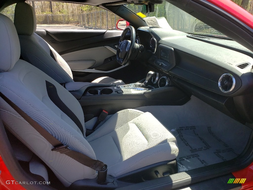 2018 Chevrolet Camaro LT Convertible Front Seat Photo #133057058