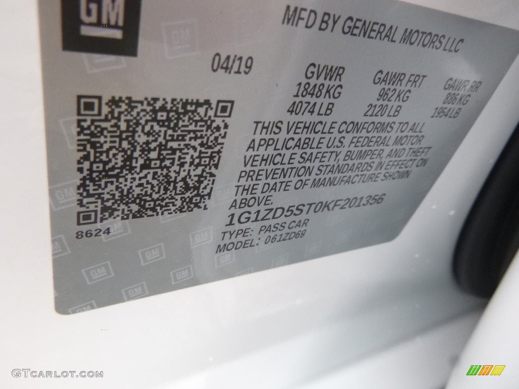 2019 Malibu LT - Summit White / Jet Black photo #16