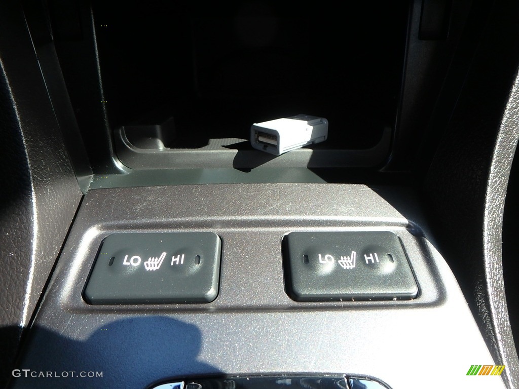 2014 ILX 2.0L - Polished Metal Metallic / Ebony photo #19