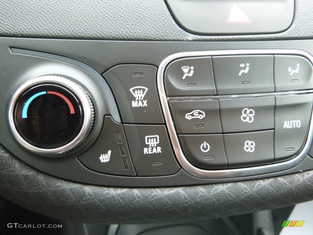 2019 Malibu LT - Summit White / Jet Black photo #19