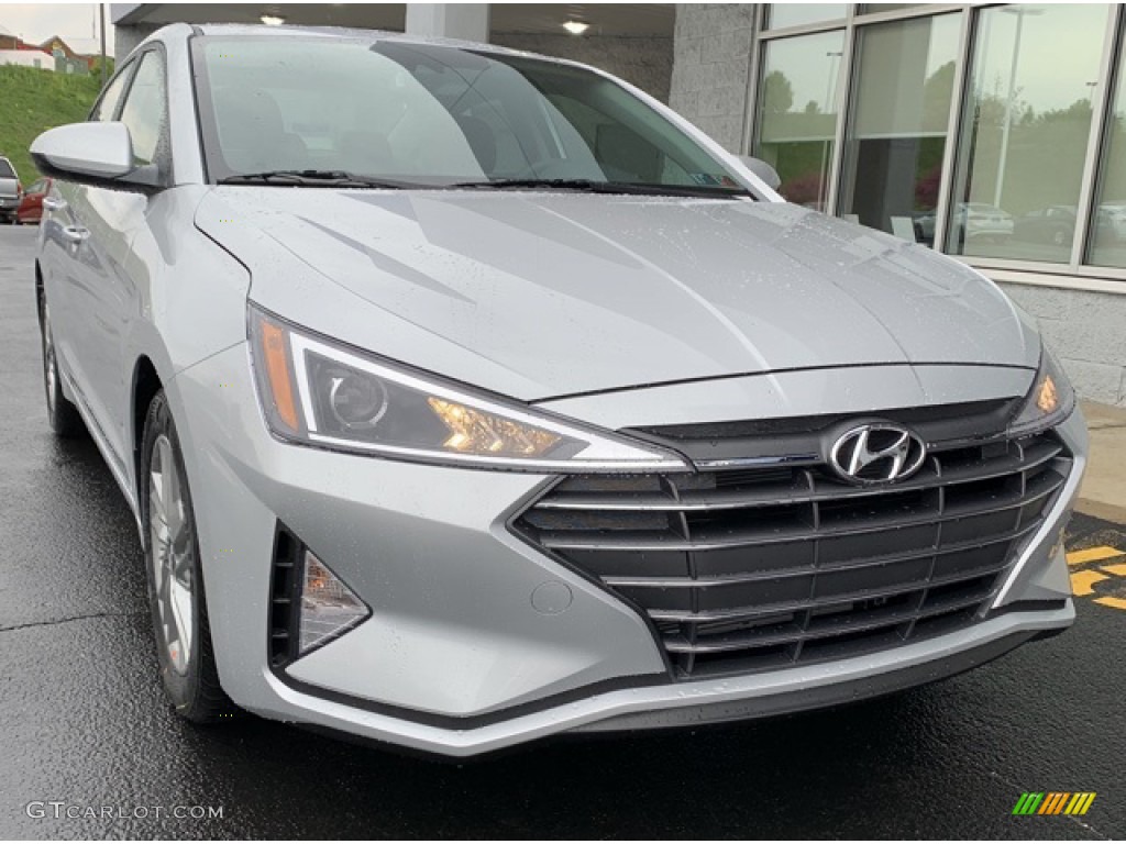 2019 Elantra Value Edition - Symphony Silver / Black photo #1