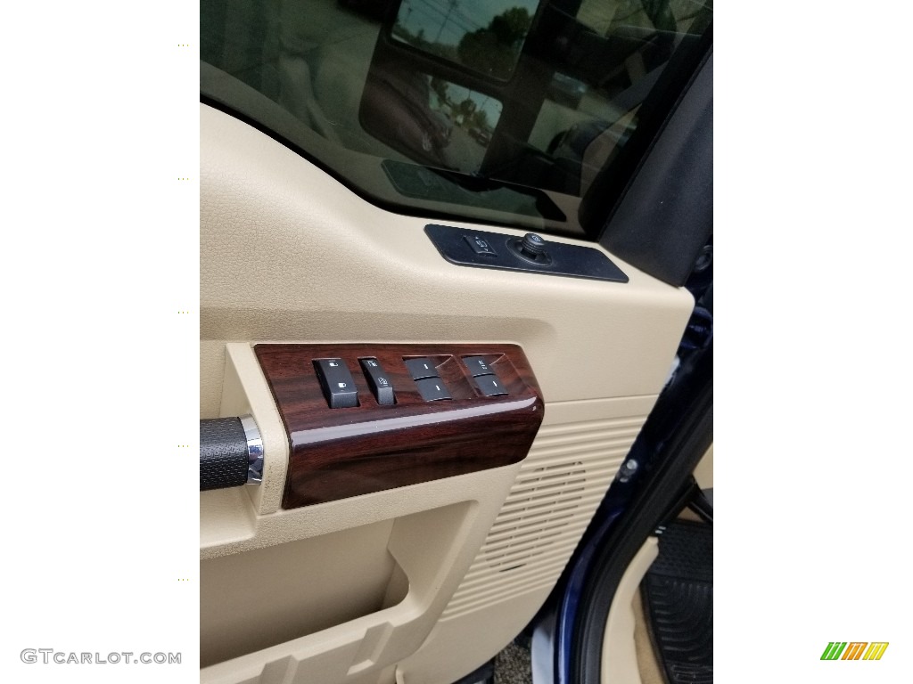 2008 F350 Super Duty Lariat Crew Cab 4x4 - Dark Blue Pearl Metallic / Camel photo #11