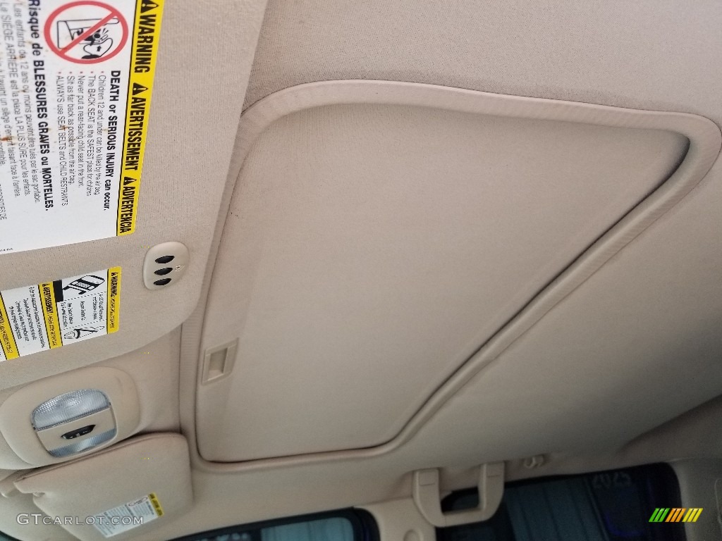 2008 F350 Super Duty Lariat Crew Cab 4x4 - Dark Blue Pearl Metallic / Camel photo #16