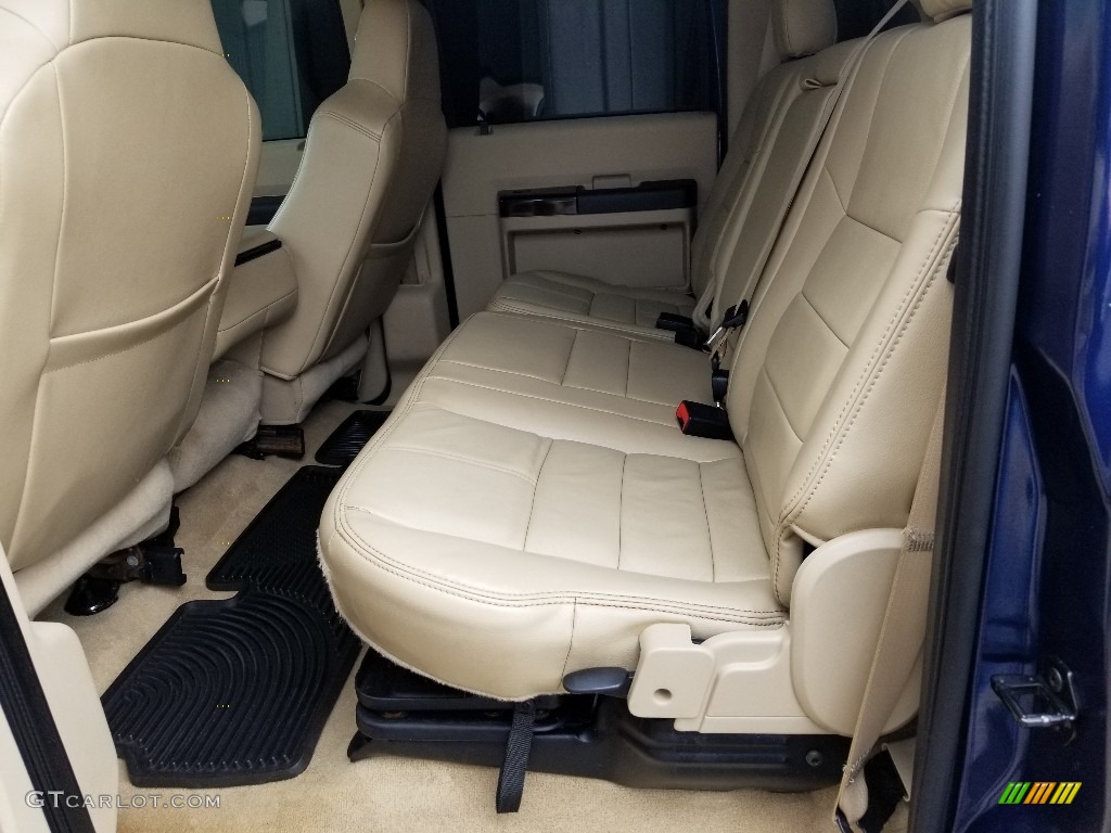2008 F350 Super Duty Lariat Crew Cab 4x4 - Dark Blue Pearl Metallic / Camel photo #17