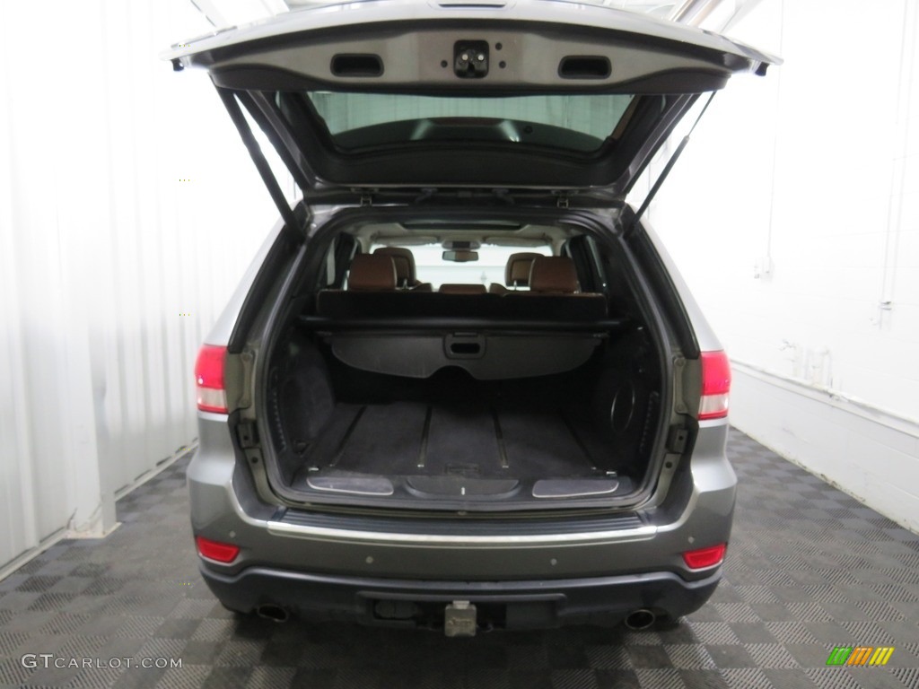 2011 Grand Cherokee Overland 4x4 - Mineral Gray Metallic / New Saddle/Black photo #15