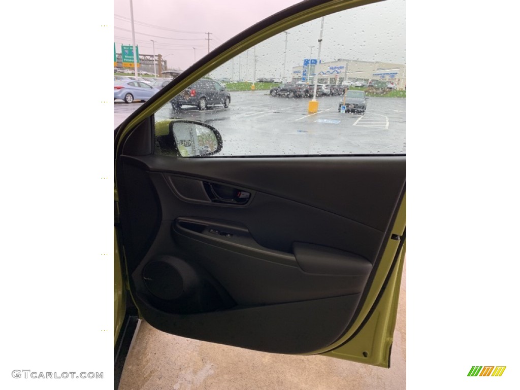 2019 Kona Limited AWD - Lime Twist / Black photo #27
