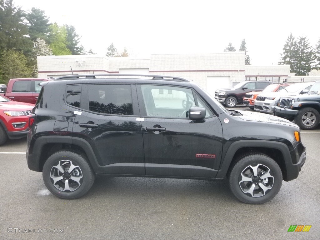 2019 Renegade Trailhawk 4x4 - Black / Black photo #6