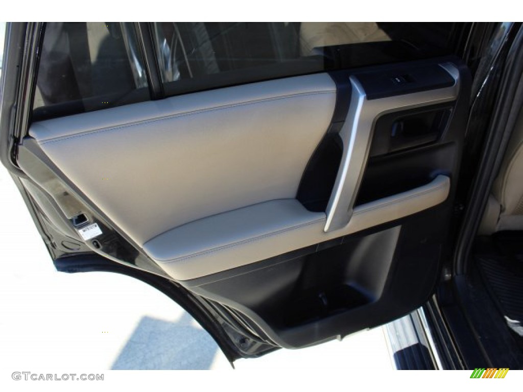2010 4Runner Limited - Black / Sand Beige photo #16