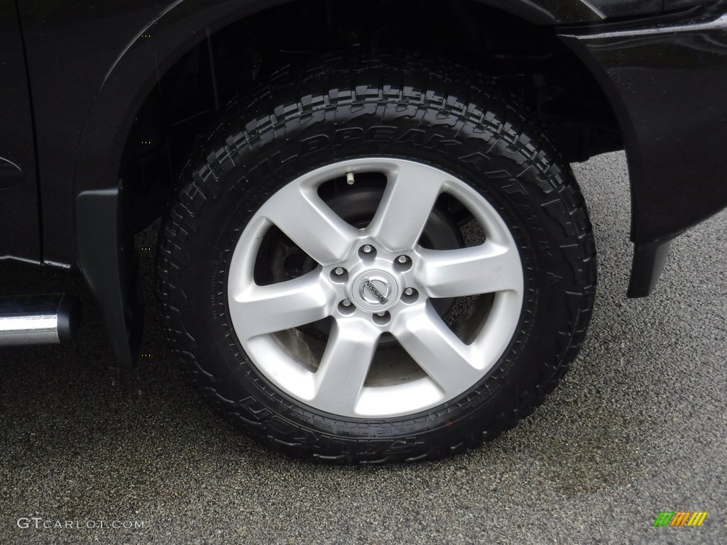 2013 Titan SL Crew Cab 4x4 - Galaxy Black / Charcoal photo #4