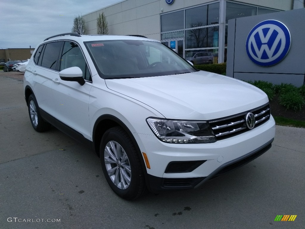 2019 Tiguan SE 4MOTION - Pure White / Storm Gray photo #1