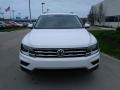 Pure White - Tiguan SE 4MOTION Photo No. 2