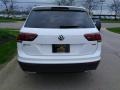 Pure White - Tiguan SE 4MOTION Photo No. 5