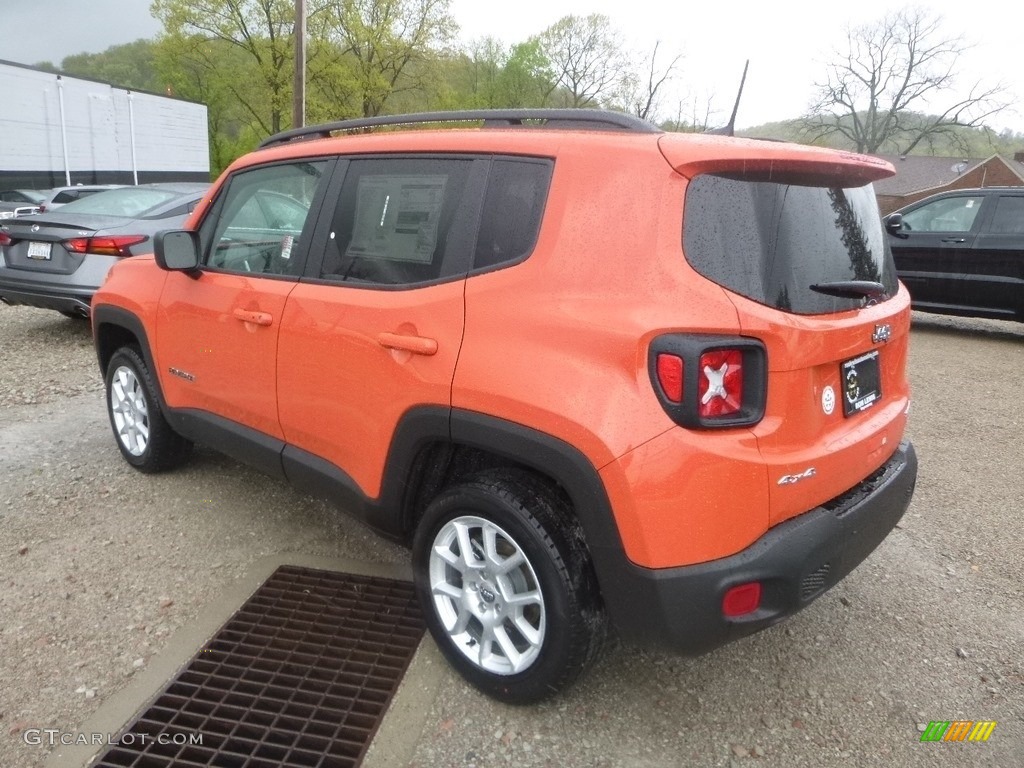 2019 Renegade Sport 4x4 - Omaha Orange / Black photo #3