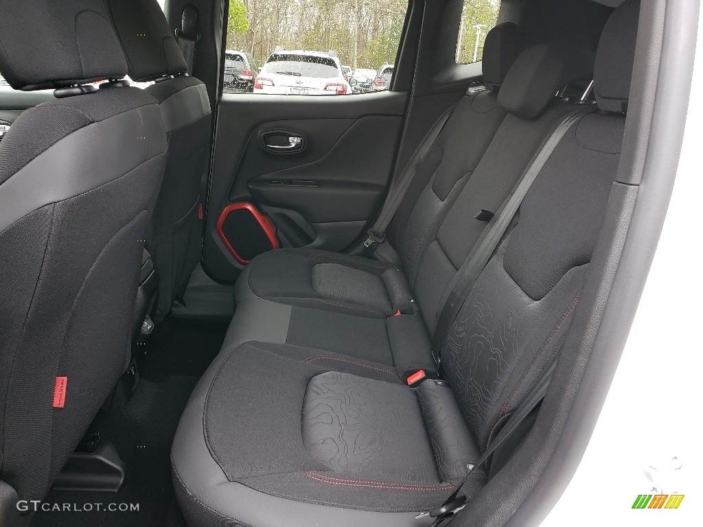 2019 Renegade Trailhawk 4x4 - Alpine White / Black photo #6