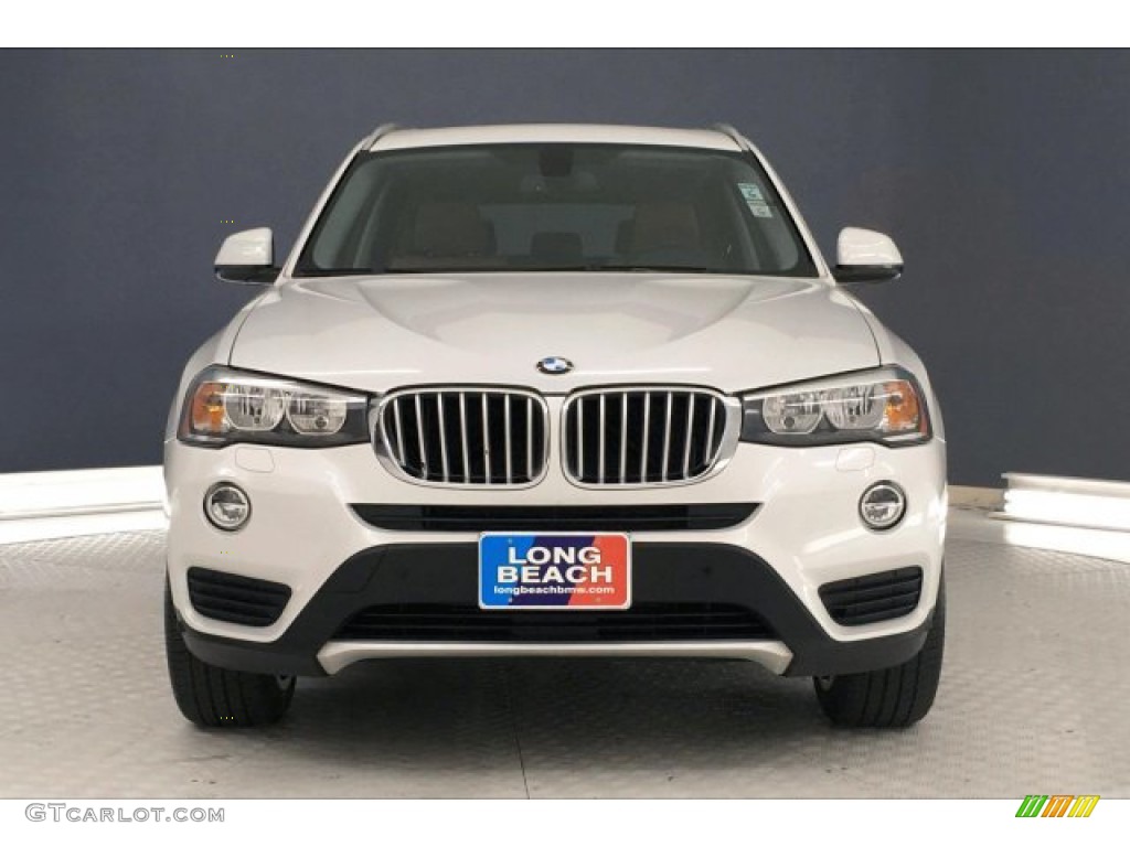 2016 X3 xDrive28i - Mineral White Metallic / Saddle Brown photo #2