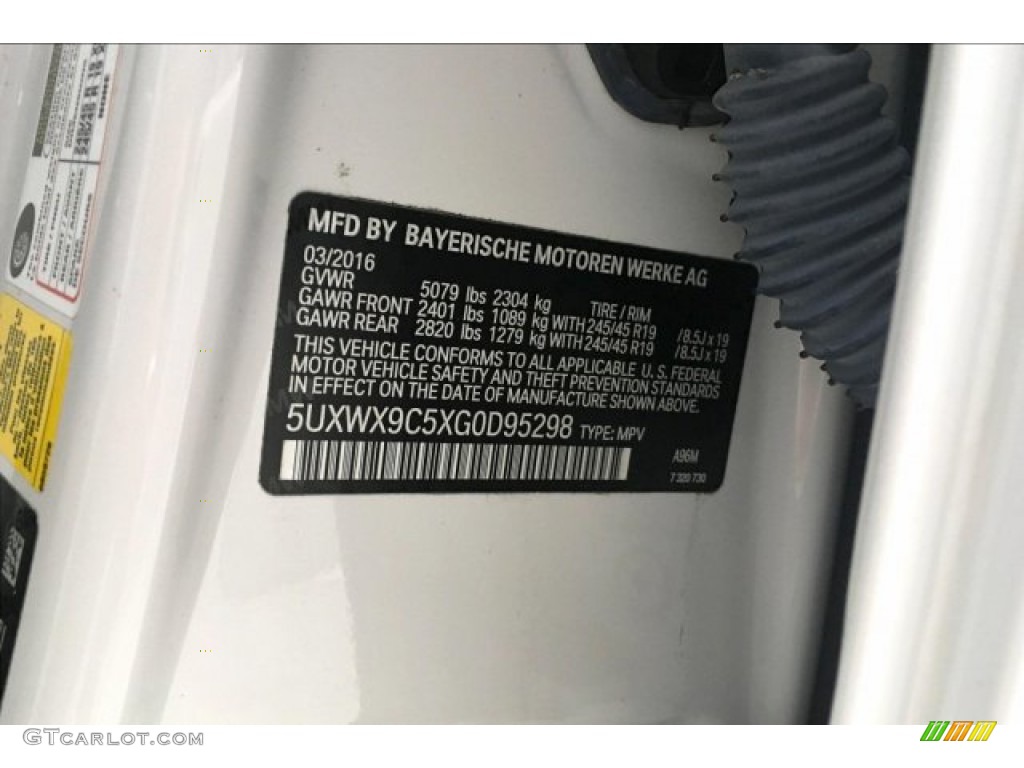 2016 X3 xDrive28i - Mineral White Metallic / Saddle Brown photo #19
