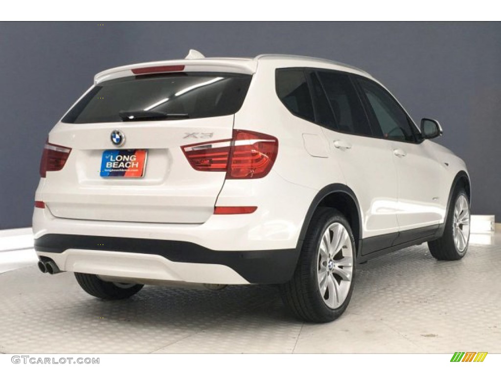 2016 X3 xDrive28i - Mineral White Metallic / Saddle Brown photo #30