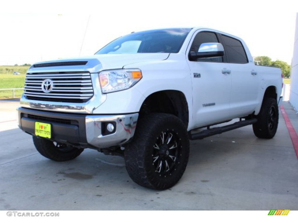 2016 Tundra Limited CrewMax 4x4 - Super White / Black photo #6