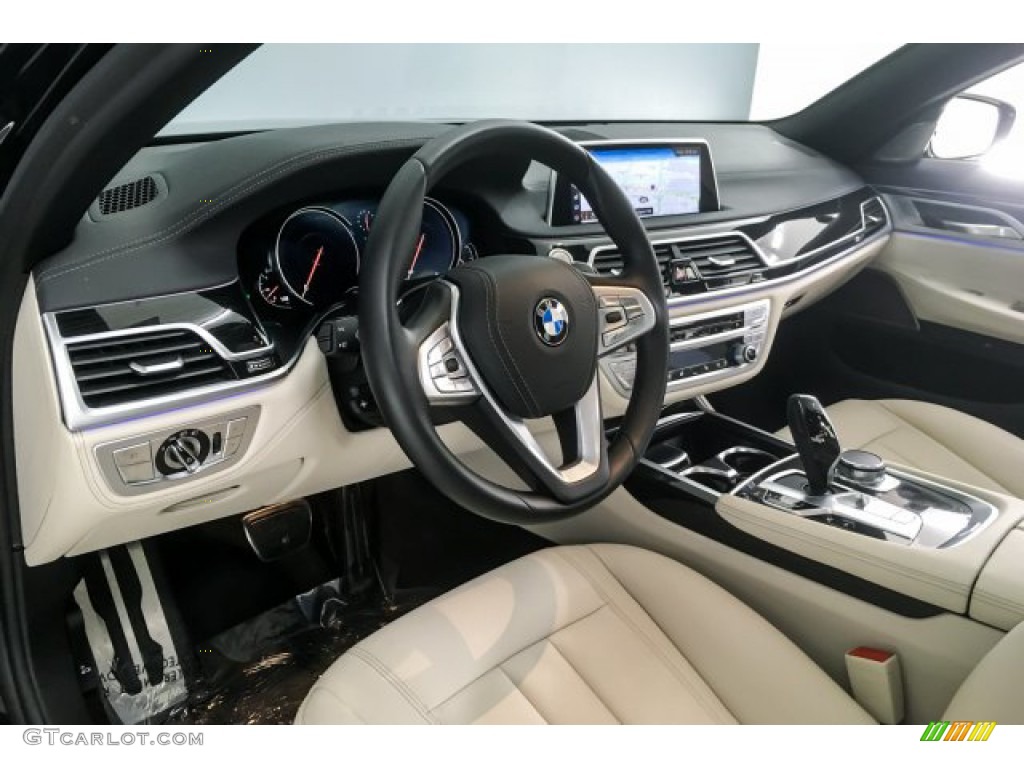 2019 7 Series 740i Sedan - Black Sapphire Metallic / Ivory White photo #20
