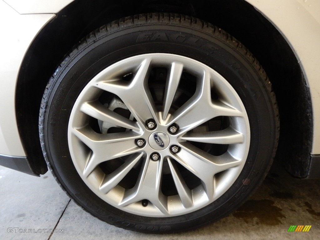 2018 Taurus Limited AWD - White Gold / Charcoal Black photo #12