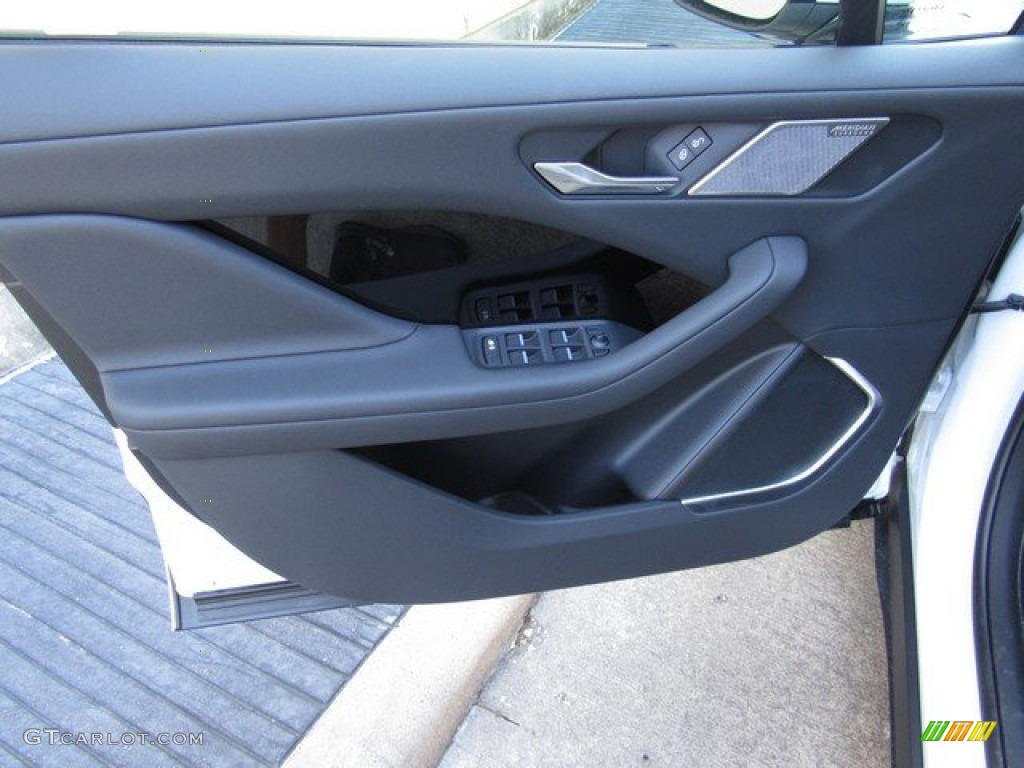 2019 Jaguar I-PACE S AWD Door Panel Photos