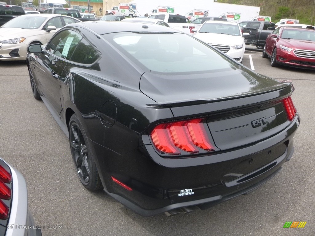 2019 Mustang GT Premium Fastback - Shadow Black / Ebony photo #6