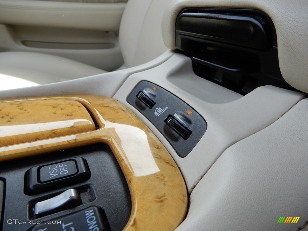 2004 SC 430 - Millennium Silver Metallic / Saddle photo #23