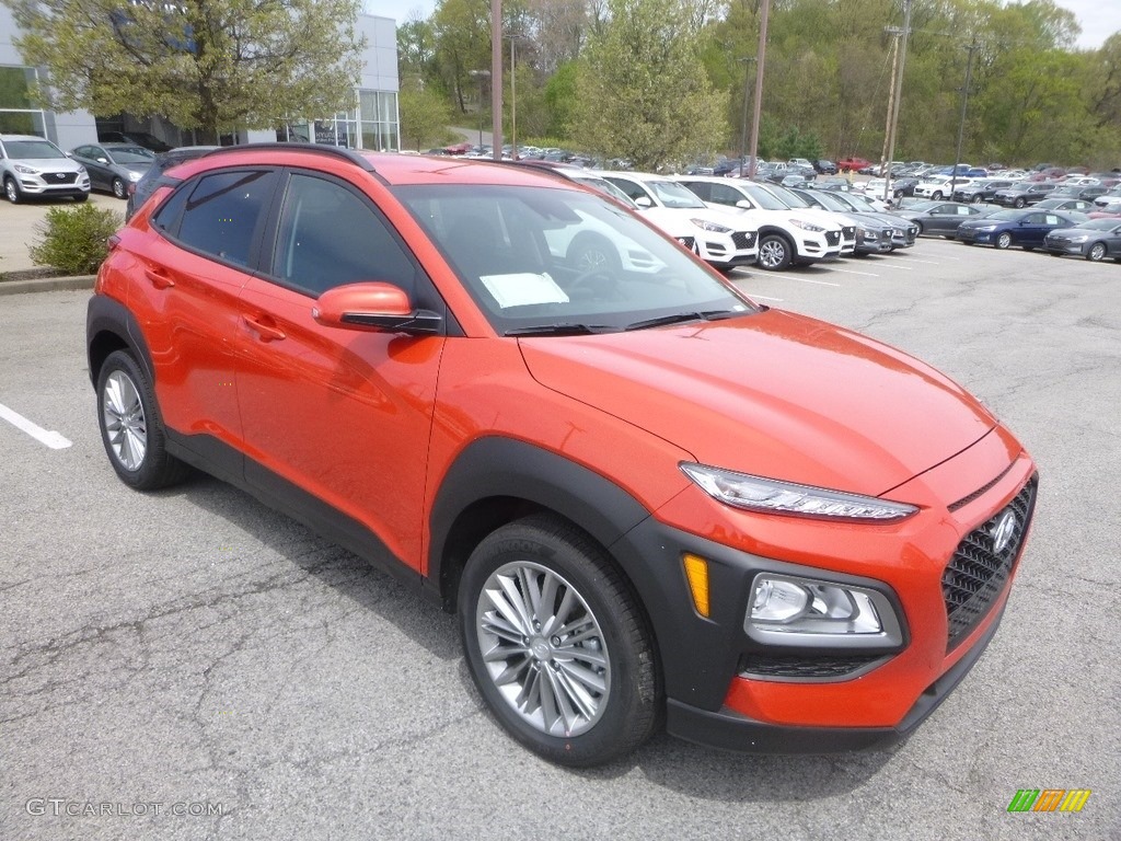 2019 Kona SEL AWD - Sunset Orange / Black photo #3