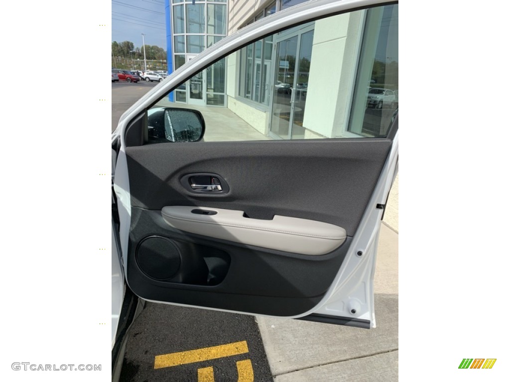 2019 HR-V LX AWD - Platinum White Pearl / Gray photo #26