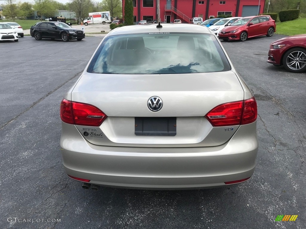 2013 Jetta TDI Sedan - Moonrock Silver Metallic / Titan Black photo #8