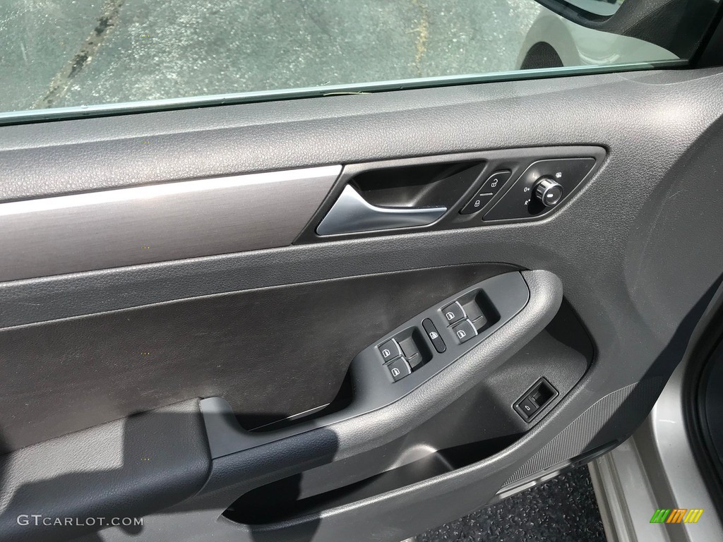 2013 Jetta TDI Sedan - Moonrock Silver Metallic / Titan Black photo #11